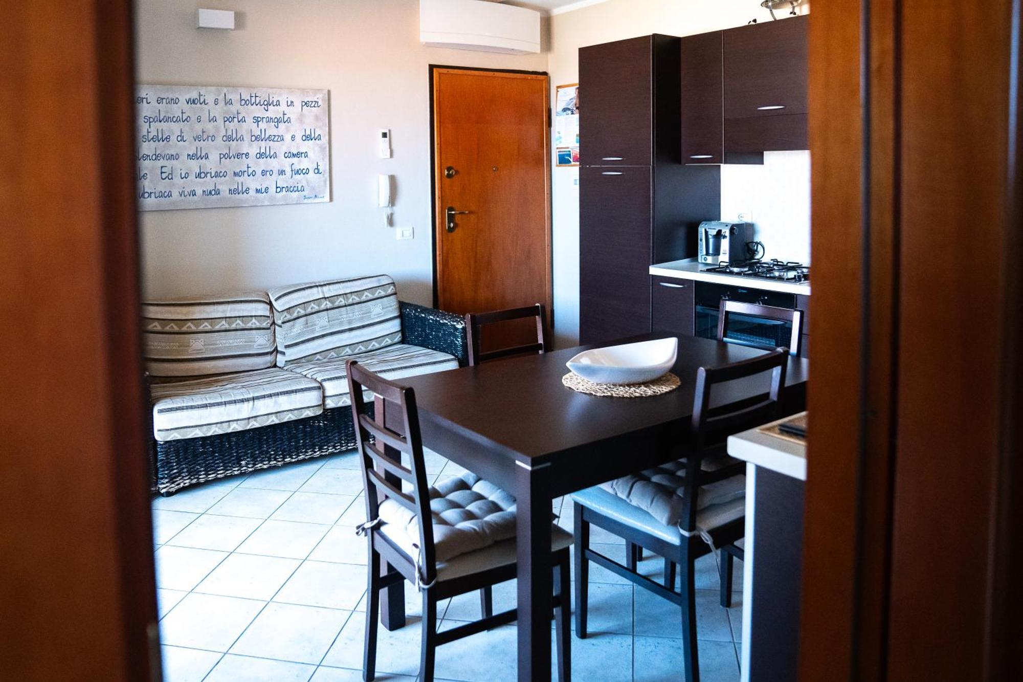 Appartamento Residenza Piccolo Eden Bosa Marina Esterno foto